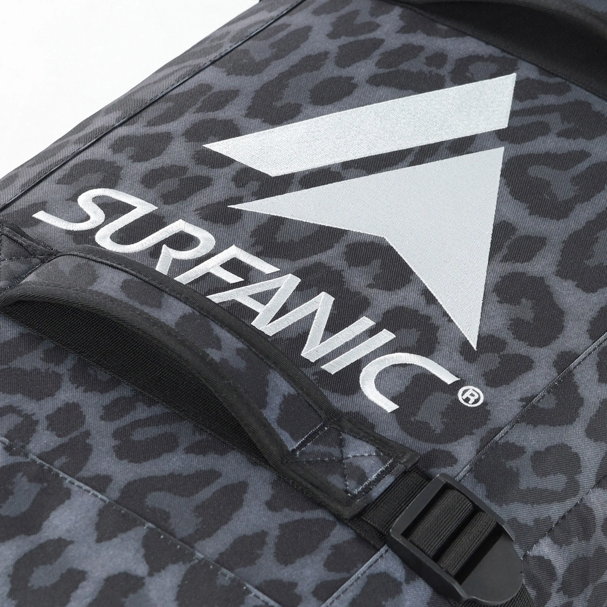 Surfanic Maxim 3.0 120L Roller Bag - Jet Black
